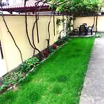 بيت ضيافة Family Friends بريمورسكو